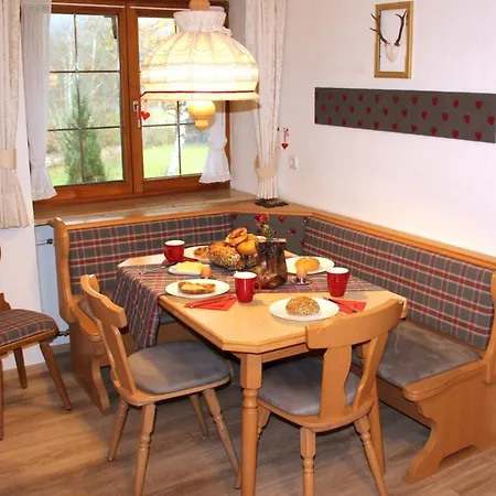 Bachkristall & Inseltraum Im Jagdhof Apartment Fischen im Allgaeu
